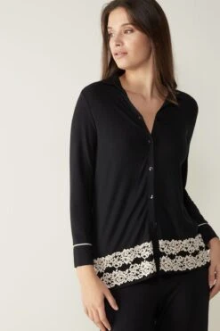 Pretty Flowers Button-Up Modal Top