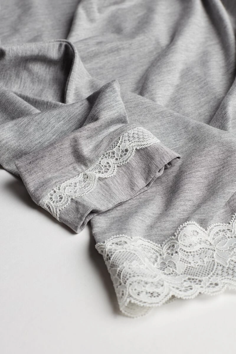 Long-Sleeve Round-Neck Modal Top 9 Long-Sleeve Round-Neck Modal Top - Image 7