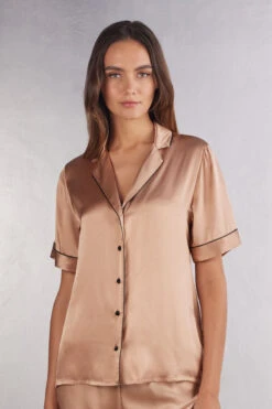 Short-Sleeved Satin Shirt With Contrasting Trim