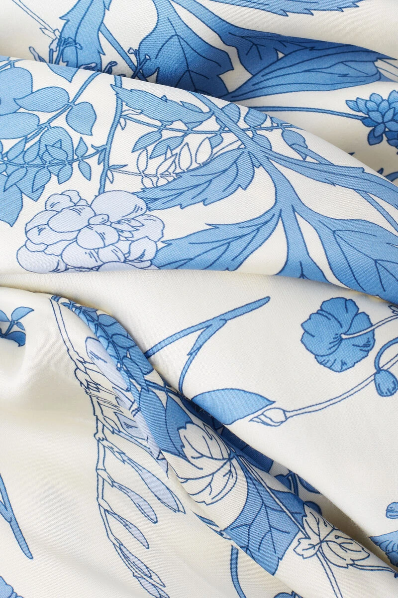 Feeling Beautiful Long Satin Slip 8 Feeling Beautiful Long Satin Slip - Image 6