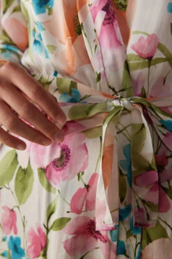 Botanical Lyrics Satin Kimono -Lingerie Sale Store PVD912228J DT1W