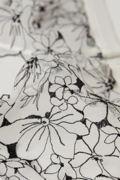 Pure Joy Triangle Bra -Lingerie Sale Store RSD24904718 D1