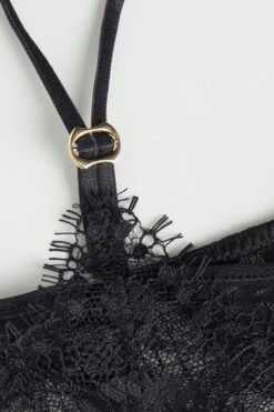 Sensual Unbounded Briefs -Lingerie Sale Store SID2460019 D1