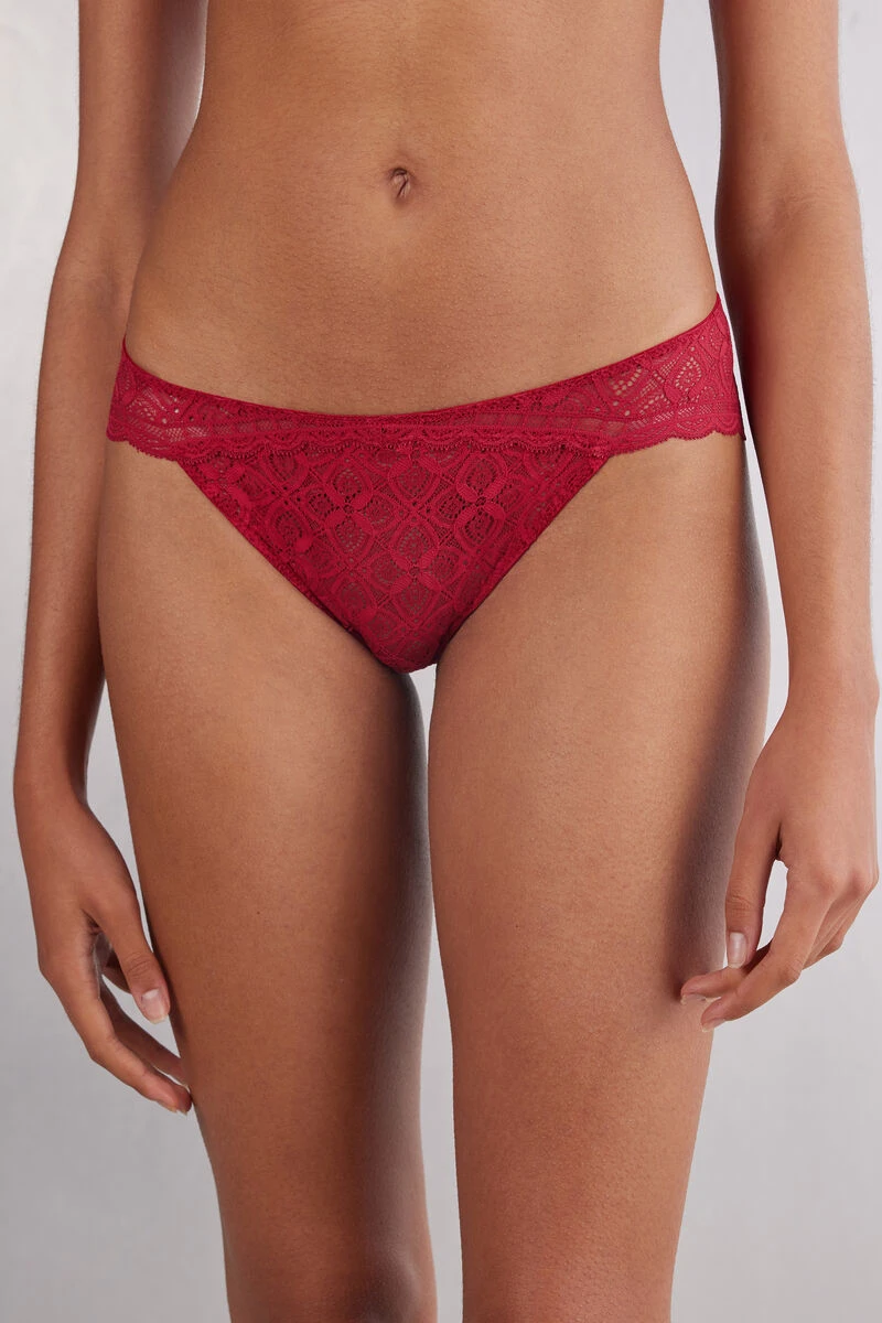 Low-Rise Lace Briefs 3 Low-Rise Lace Briefs